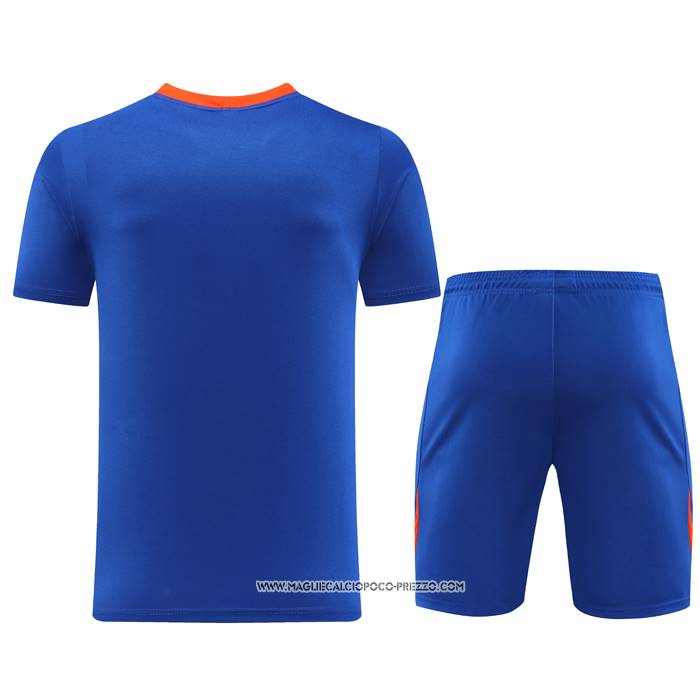 Tuta da Track
 Paesi Bassi
 24/25 Manica Corta
 Blu
 - Pantaloncini
